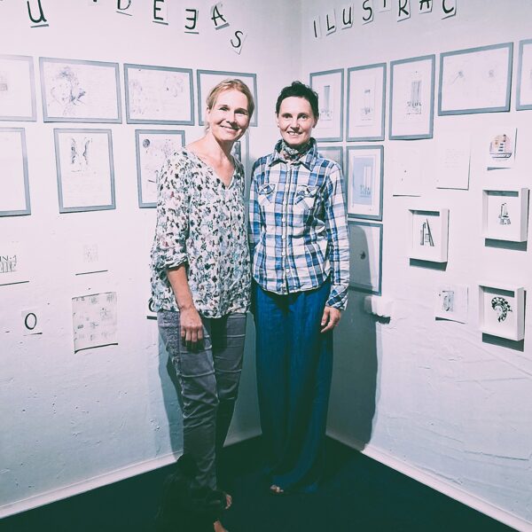 SPECIAL GUESTS IN ANNA'S ART SPACE!