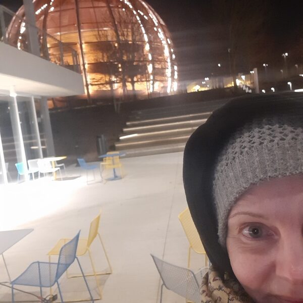 I am on my way to the Airport!