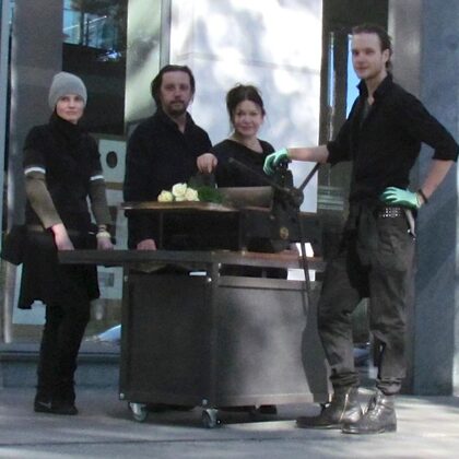 best team of all time - mobile graphic workshop!