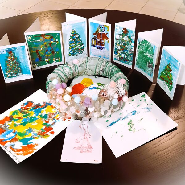 29.11.2024. Painting Christmas greeting cards!