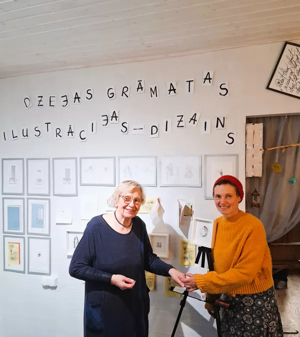 14.09.25. Ar dzejas grāmatas autori, dzejnieci un  manu mammu ZOJU ZANDBERGU!