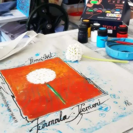 I offer to paint a personalized fabric Tote Bag! 10 Eur per one.&nbsp;
