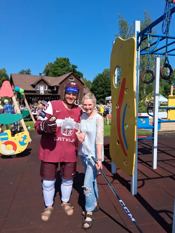 With Latvian Hockey guard RALFS FREIBERGS - SUPPORT HOUSE OF HOPE!
