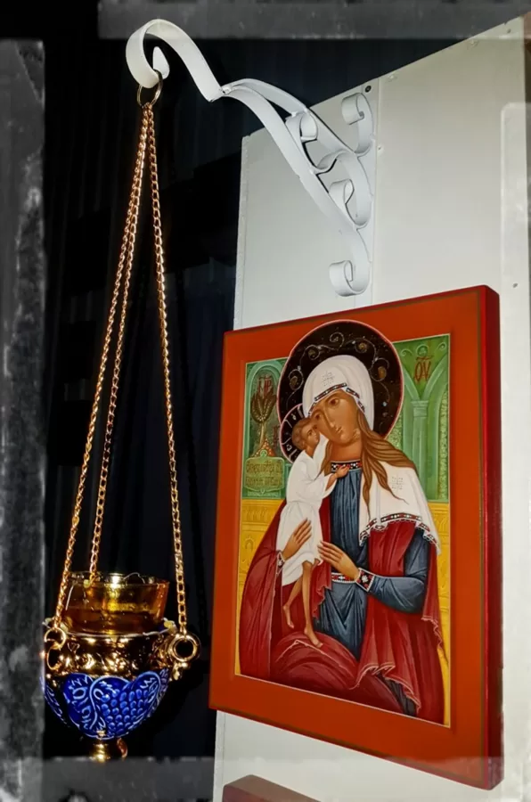 Dievmātes ikona "Mirušo Meklētāja"