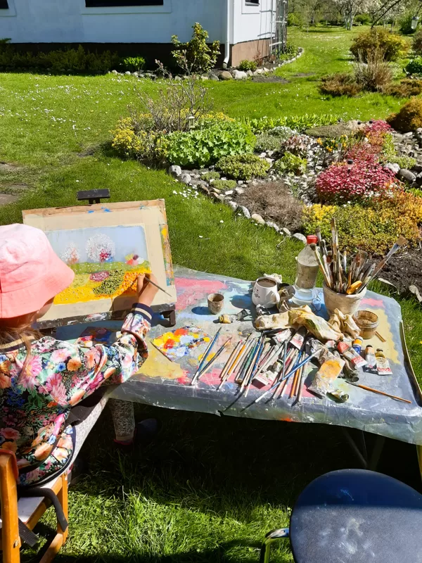 Amberly is preparing for the Art Competition! 2024
