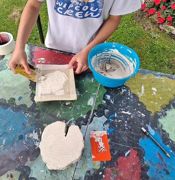 13.08.26. We are applying the first layer (levkas) of painting to the board.&nbsp;