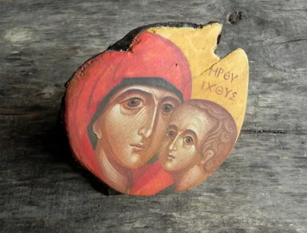 Miniature. Our Lady. Egg tempera. 9x8cm.