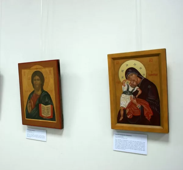 Mana Kristus Visavaldītāja ikona un Dievmātes ikona.