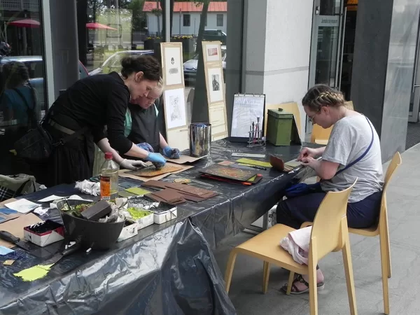 street art - open air classes